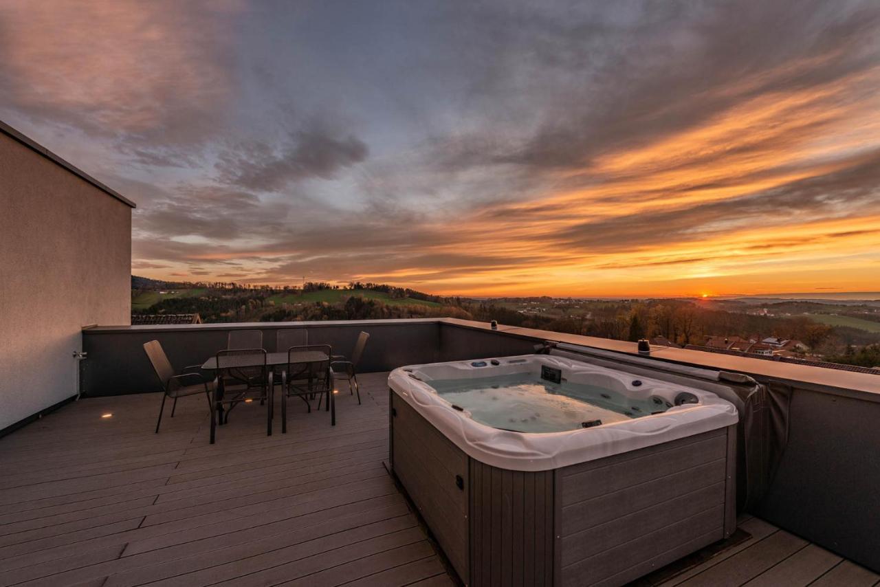Moderne Villa Mit Whirlpool Und Heimkino Waldkirchen Esterno foto