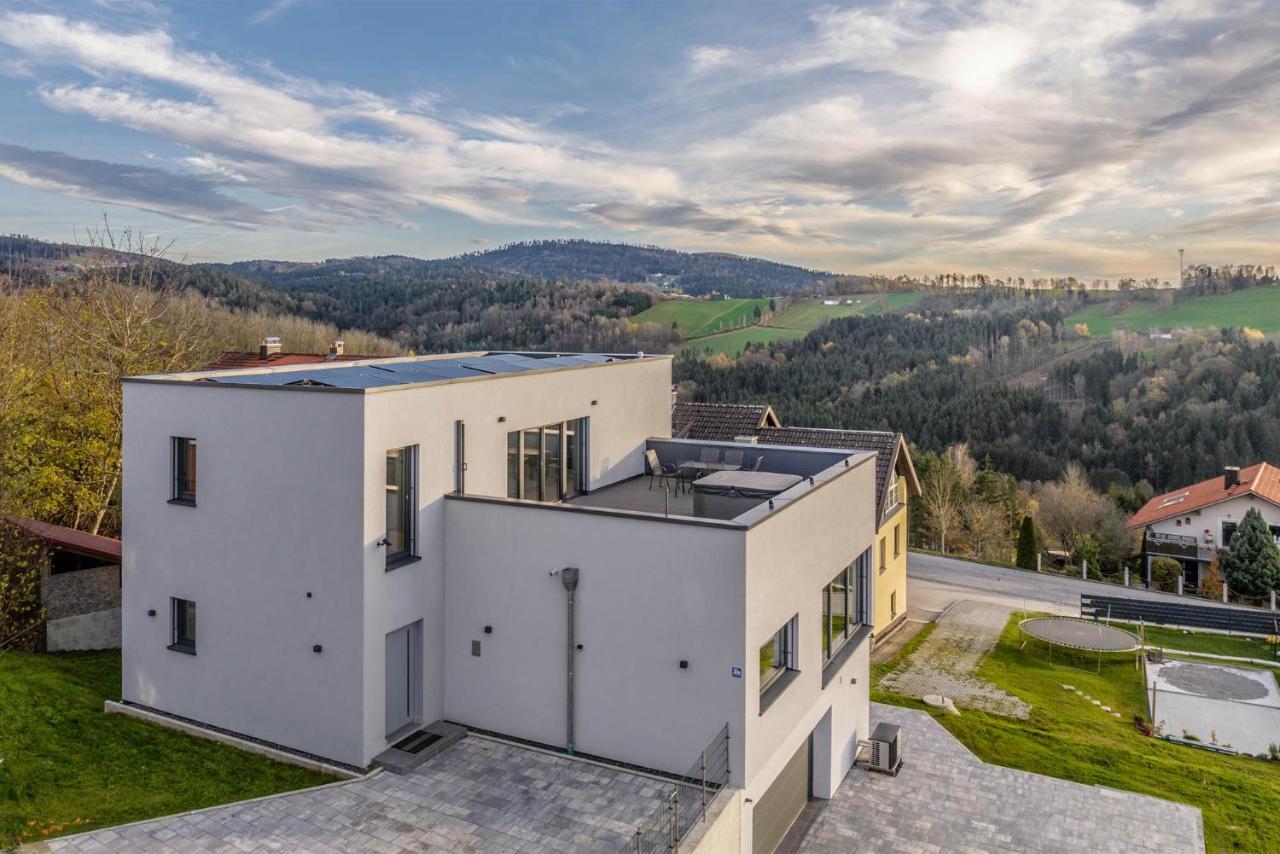 Moderne Villa Mit Whirlpool Und Heimkino Waldkirchen Esterno foto